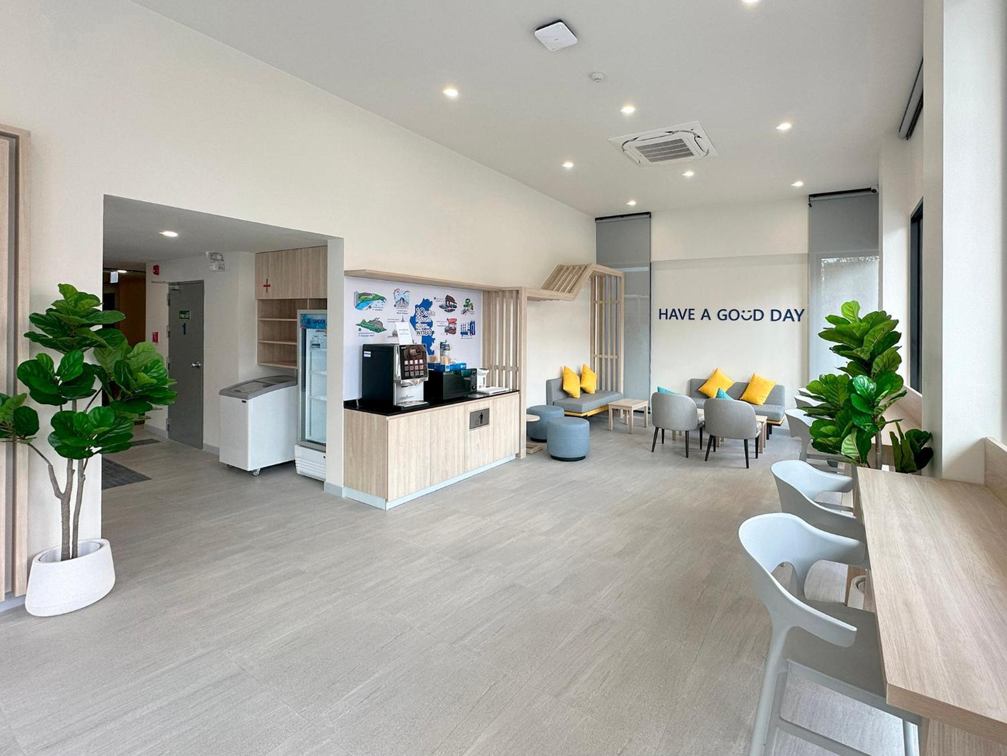 Hop Inn Central Патая Екстериор снимка