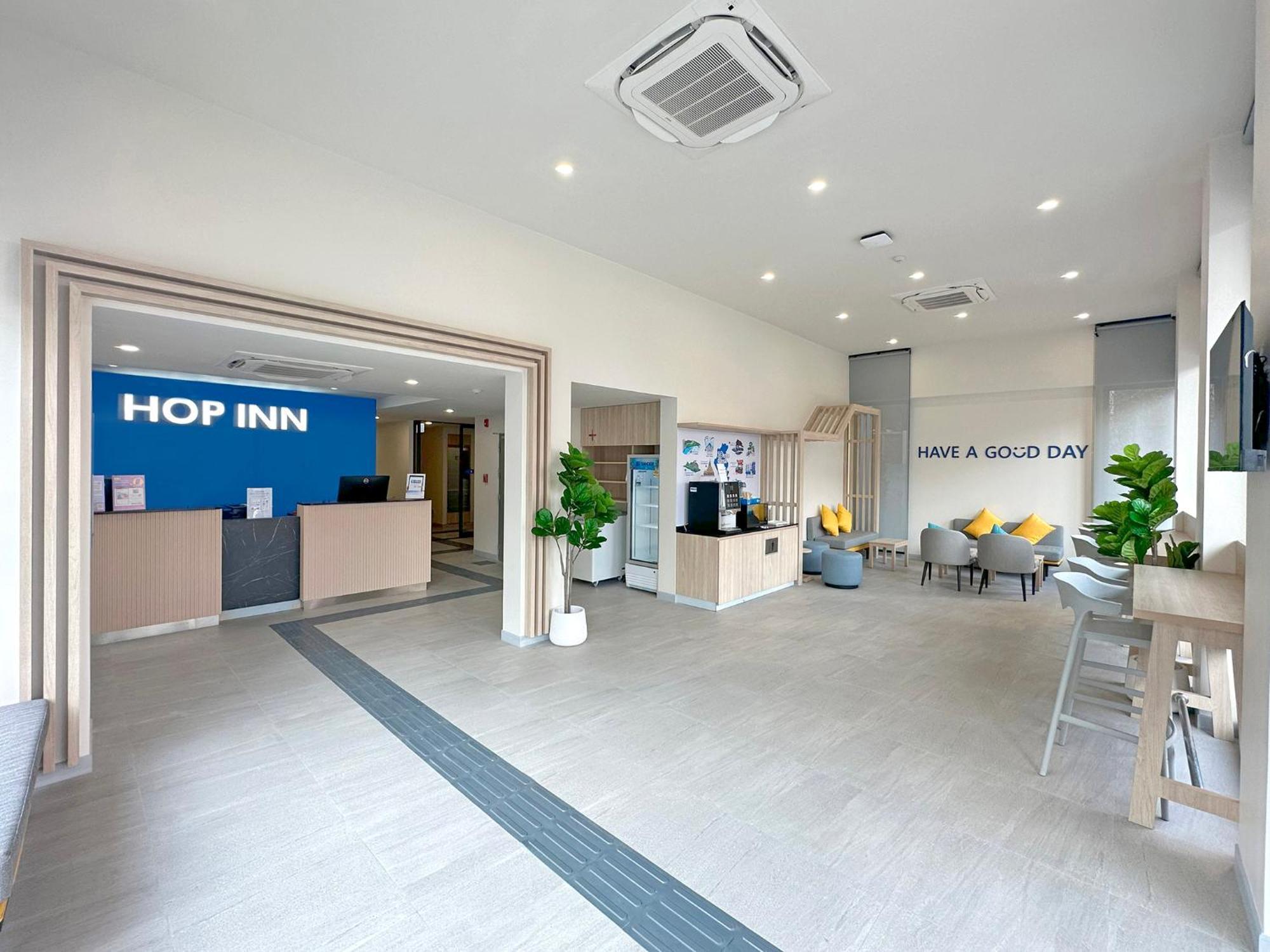 Hop Inn Central Патая Екстериор снимка
